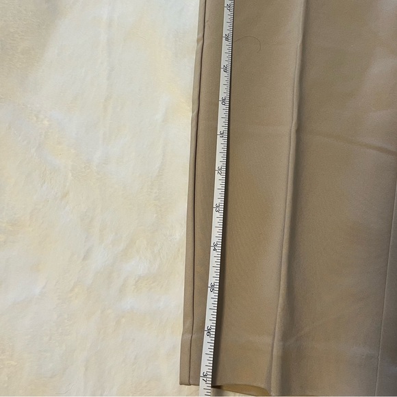 Women’s Beige/Tan Trousers - Classic & Versatile Wardrobe Essential - Picture 5 of 6